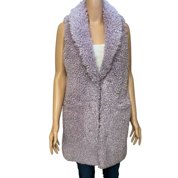 Betsey Johnson Sherpa Faux Fur Vest Size S/M Purple Mid Length Casual Coquette - Picture 2 of 8